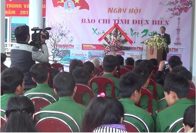 Lễ khai mạc Hội báo xuân 2014 .Ảnh : Nguyễn thương